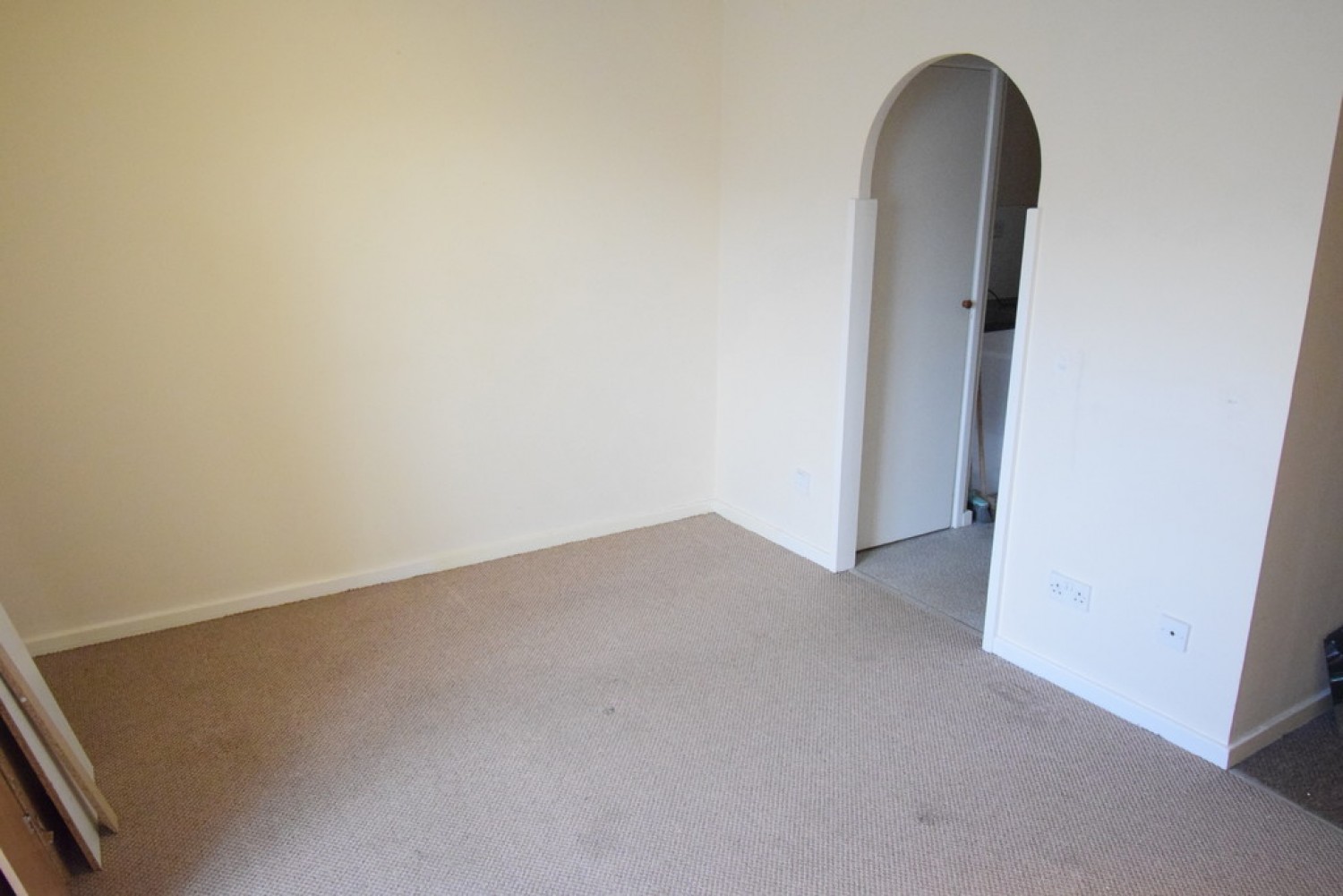 1 bedroom Flat for Letting Redwood Grove, Bedford