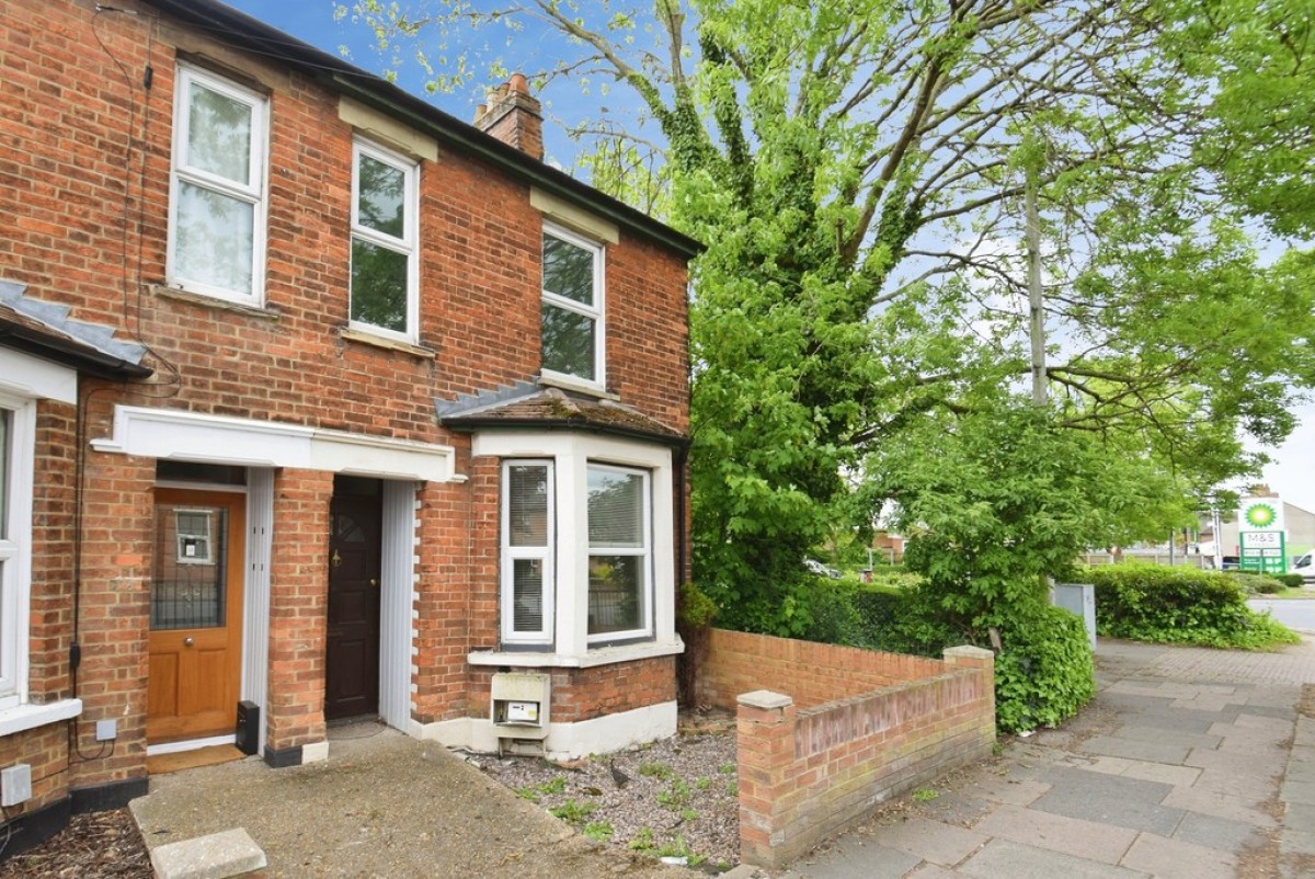 Newnham Avenue, Bedford
