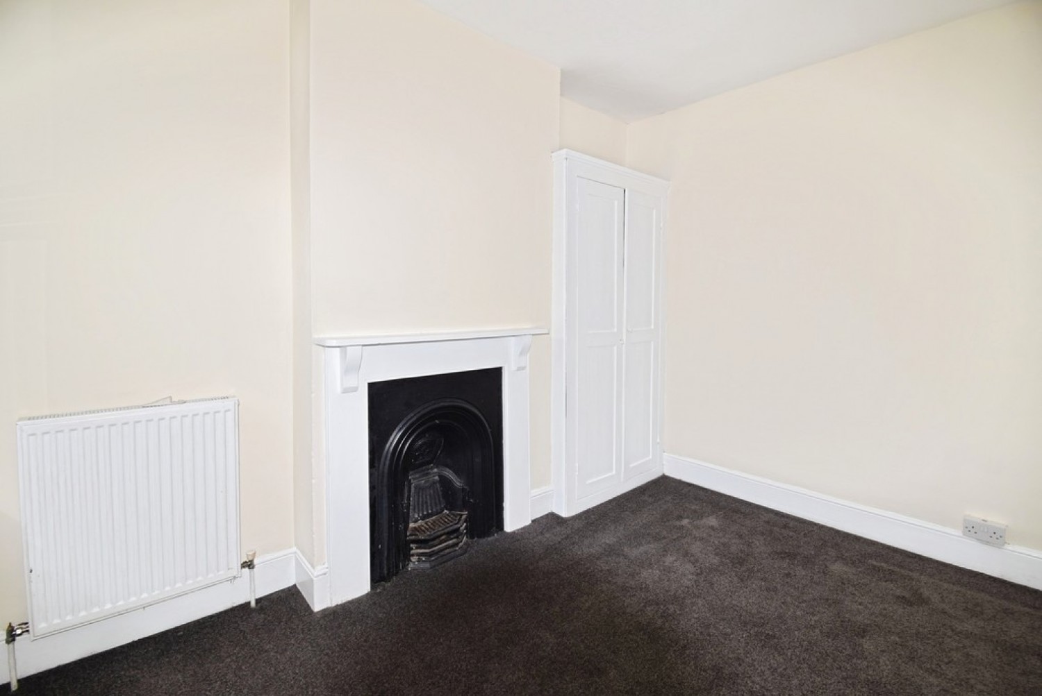 3 bedroom House for Letting Newnham Avenue, Bedford