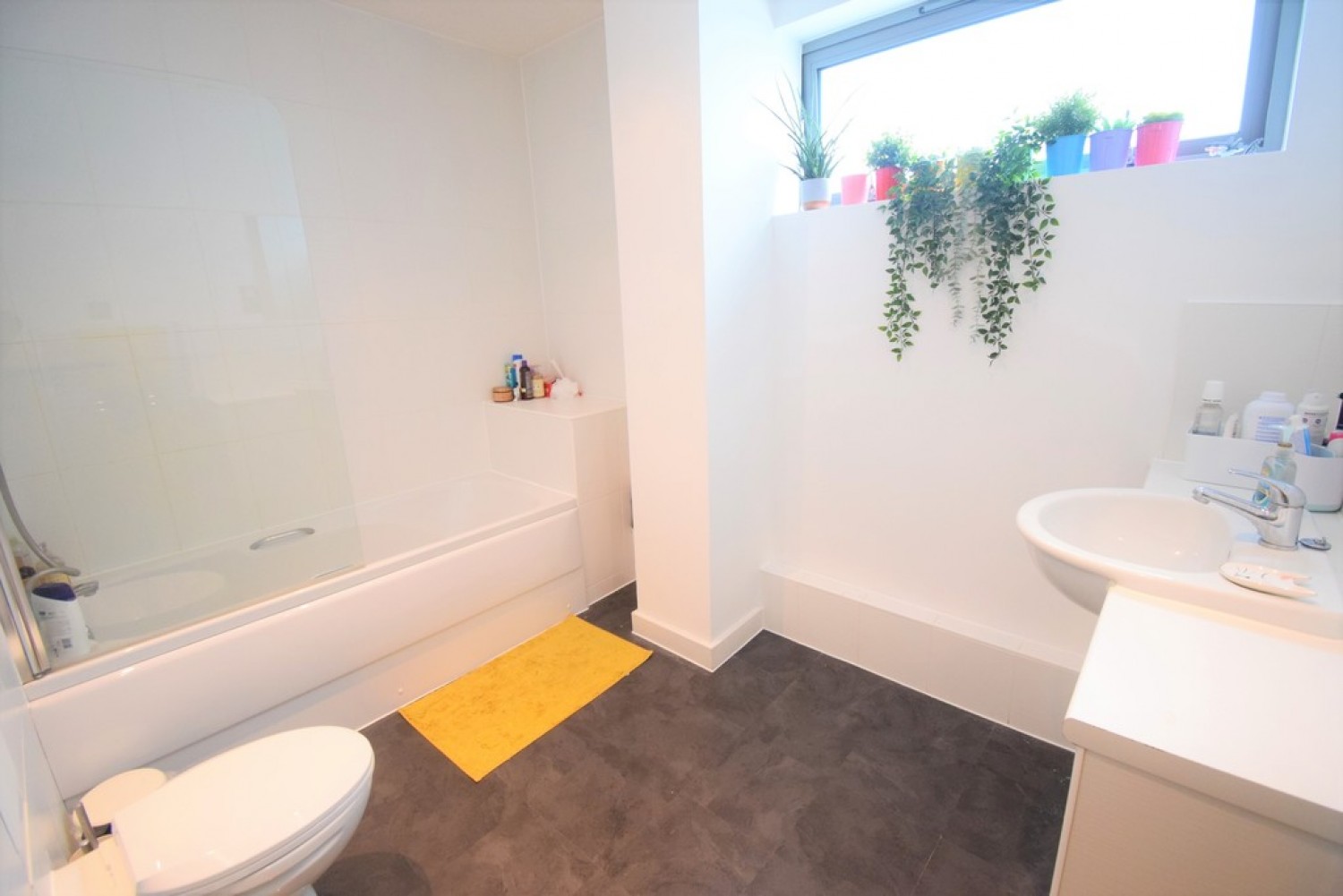 Heron House, Goldington Road