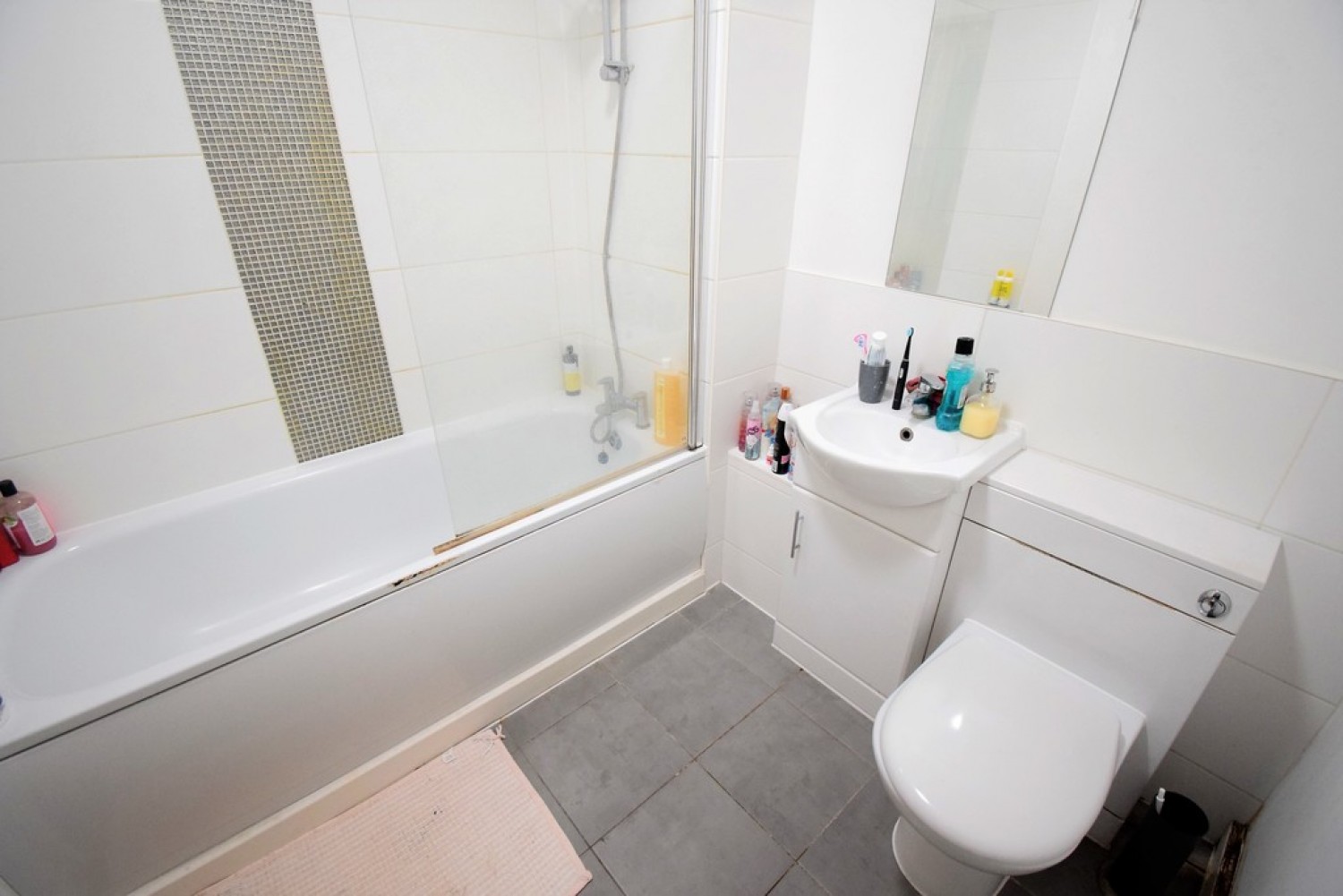 Zurich House, Goldington Road
