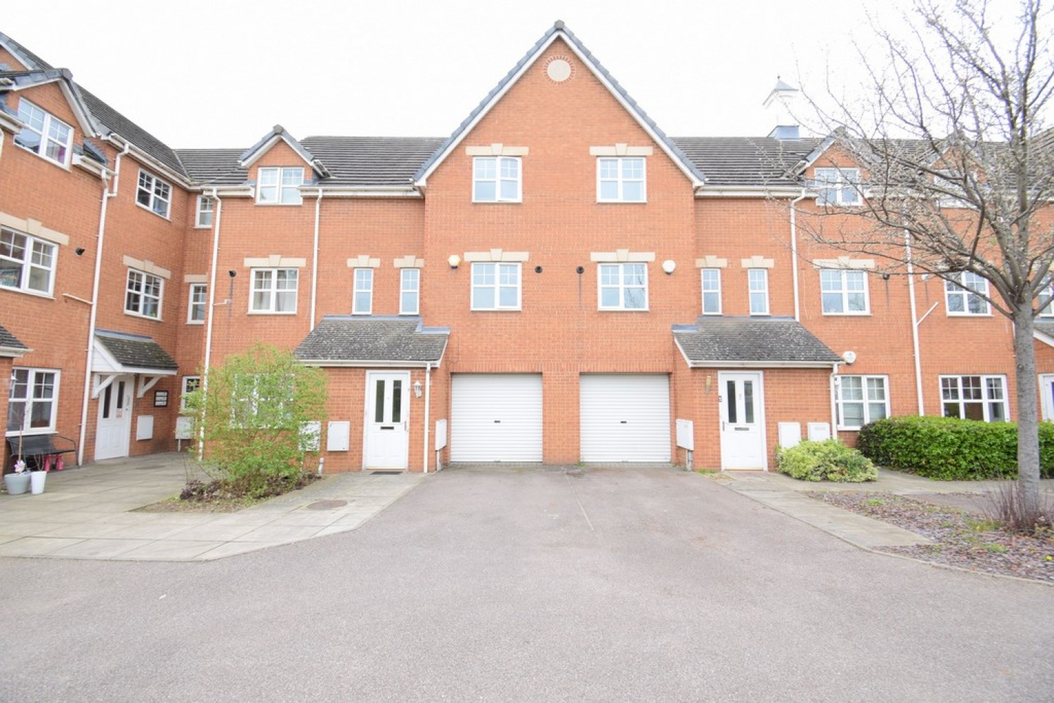 Miller Court, Bedford