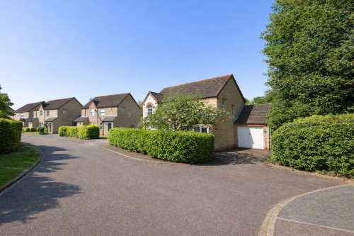 Wood Close, Biddenham, Bedford