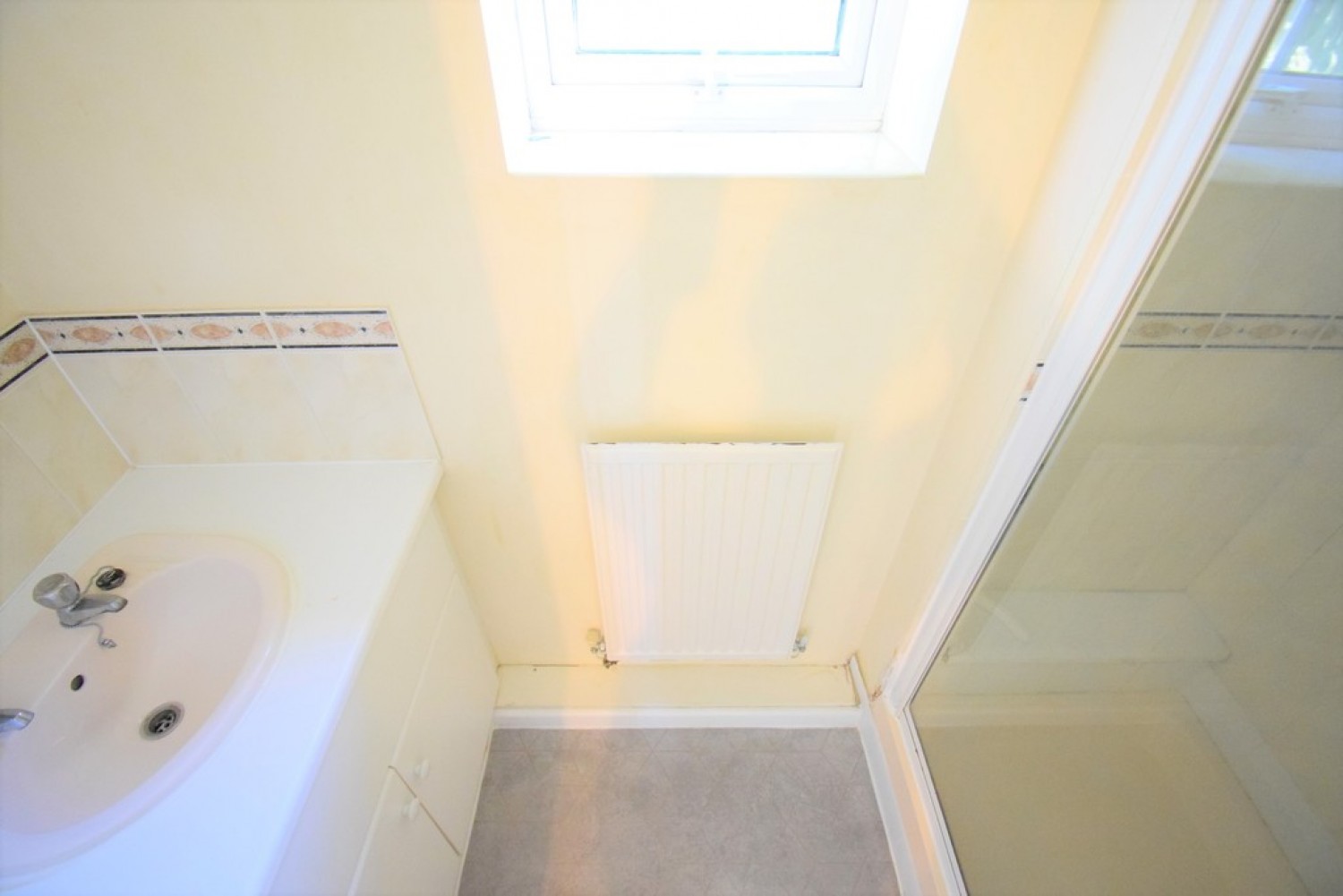 Wood Close, Biddenham, Bedford