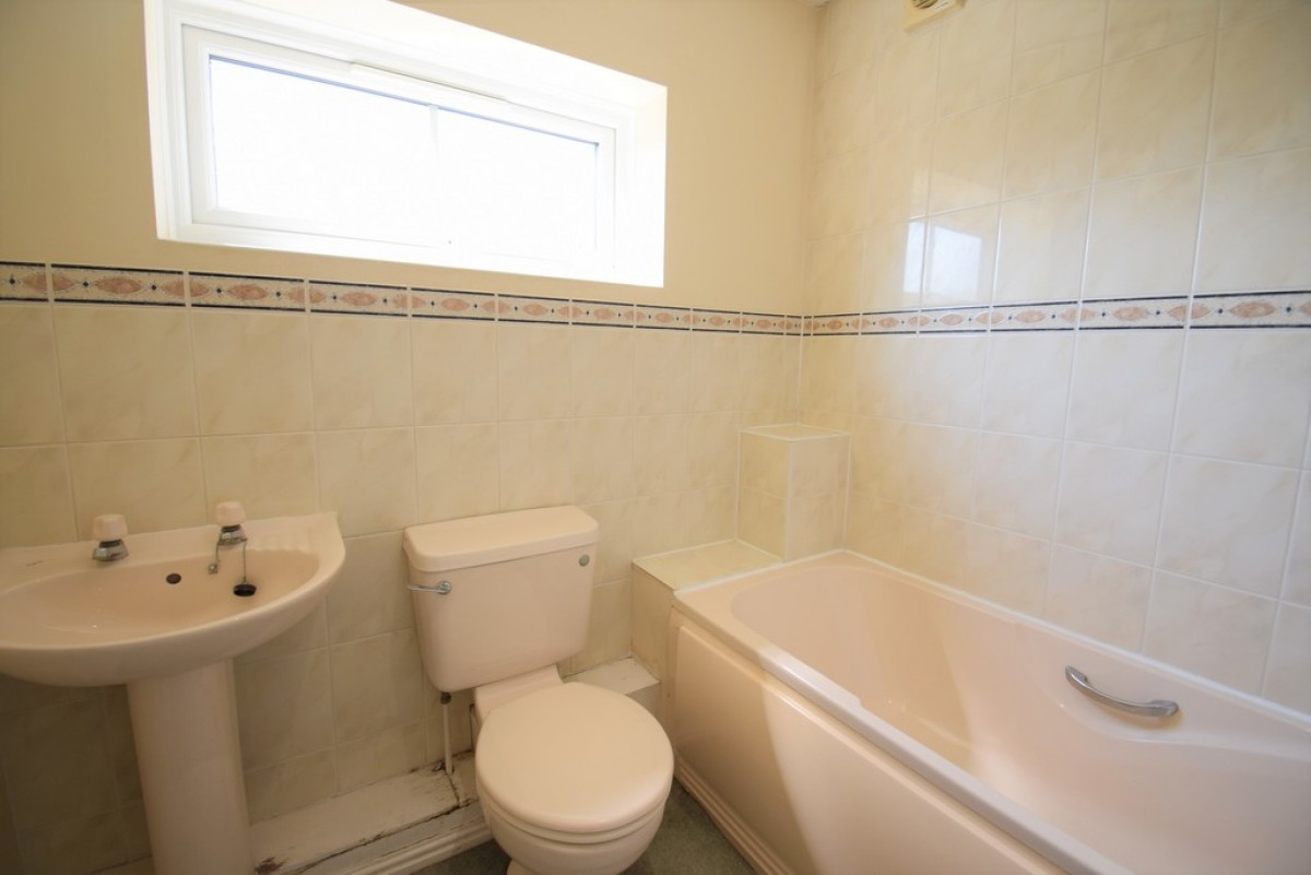 Wood Close, Biddenham, Bedford