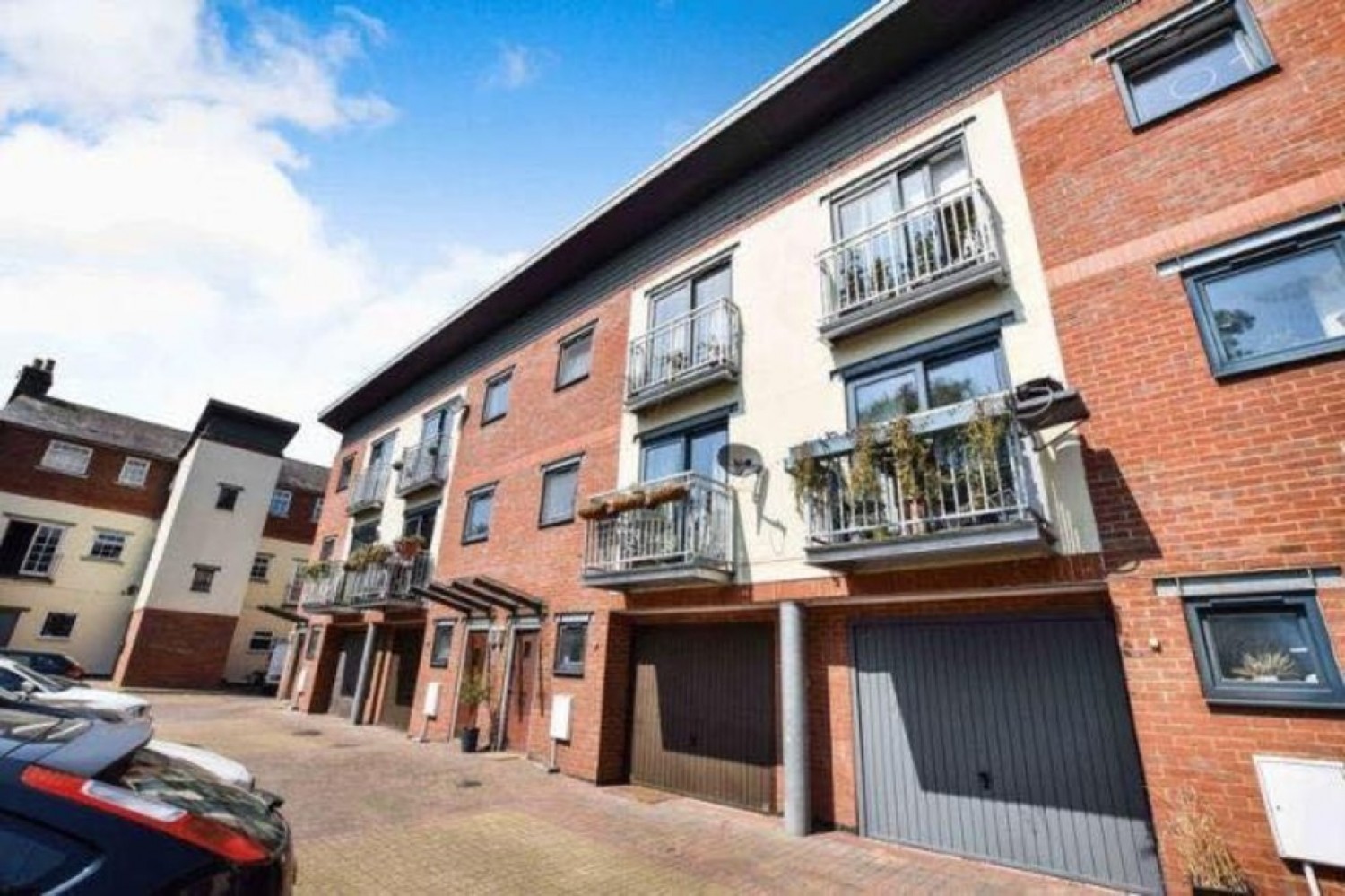 2 bedroom House for Letting Merchant Court , Bedford