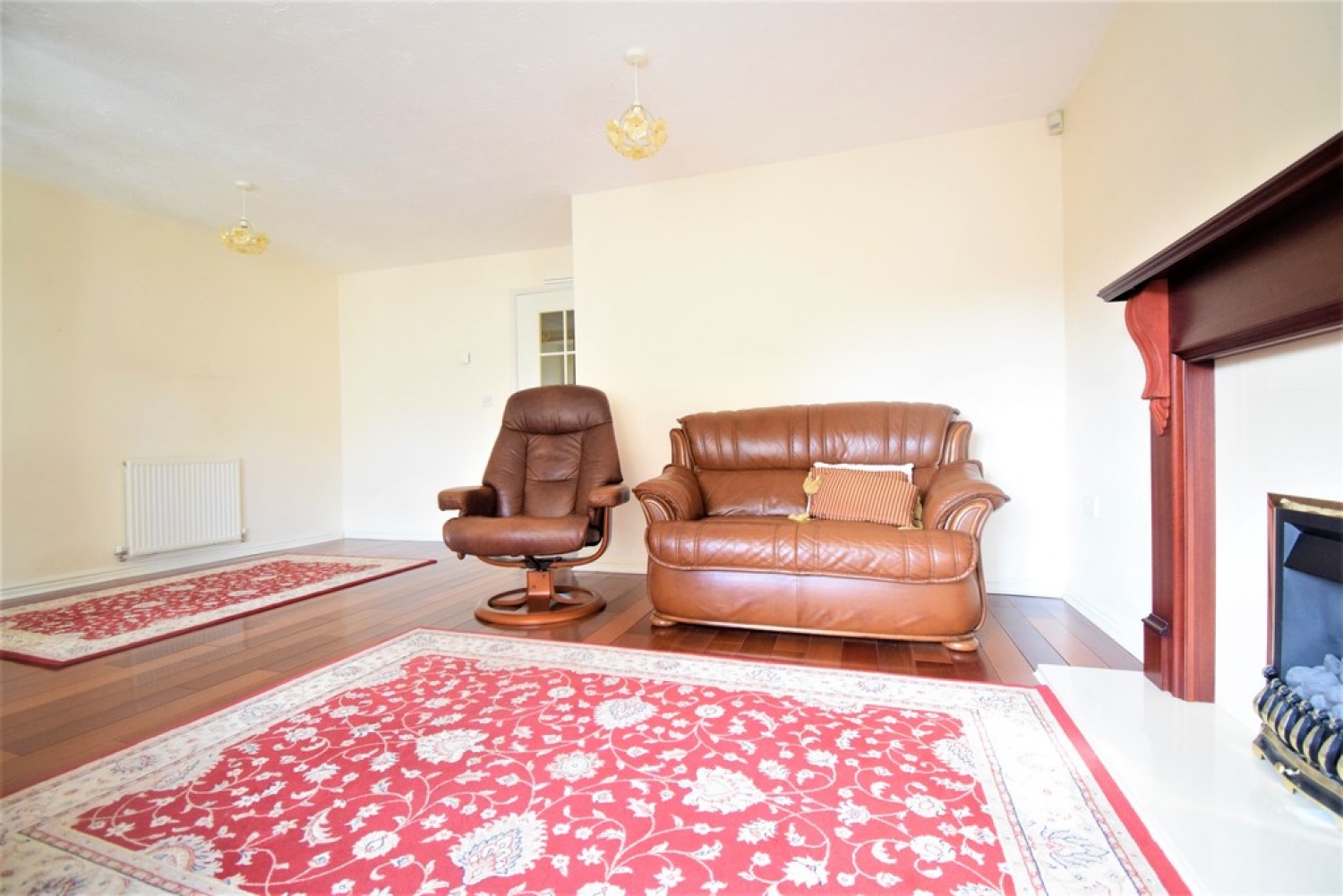 3 bedroom Bungalow for Letting Croyland Drive, Bedford