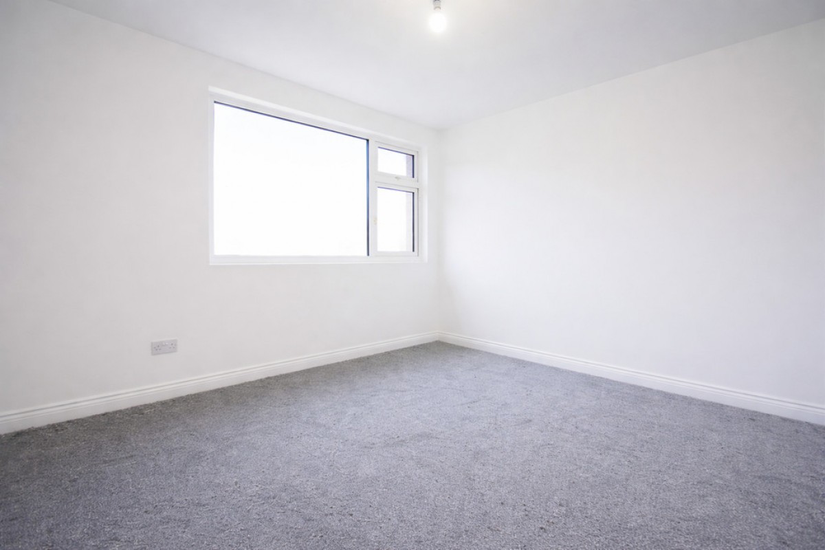 Cranbourne Close, Bedford