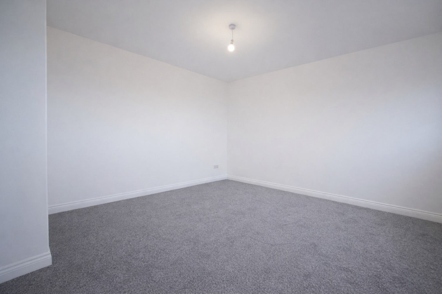 3 bedroom House for Letting Cranbourne Close, Bedford