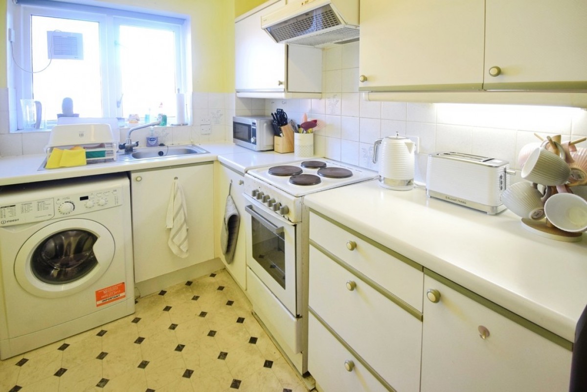 Olivier Court, Union Street