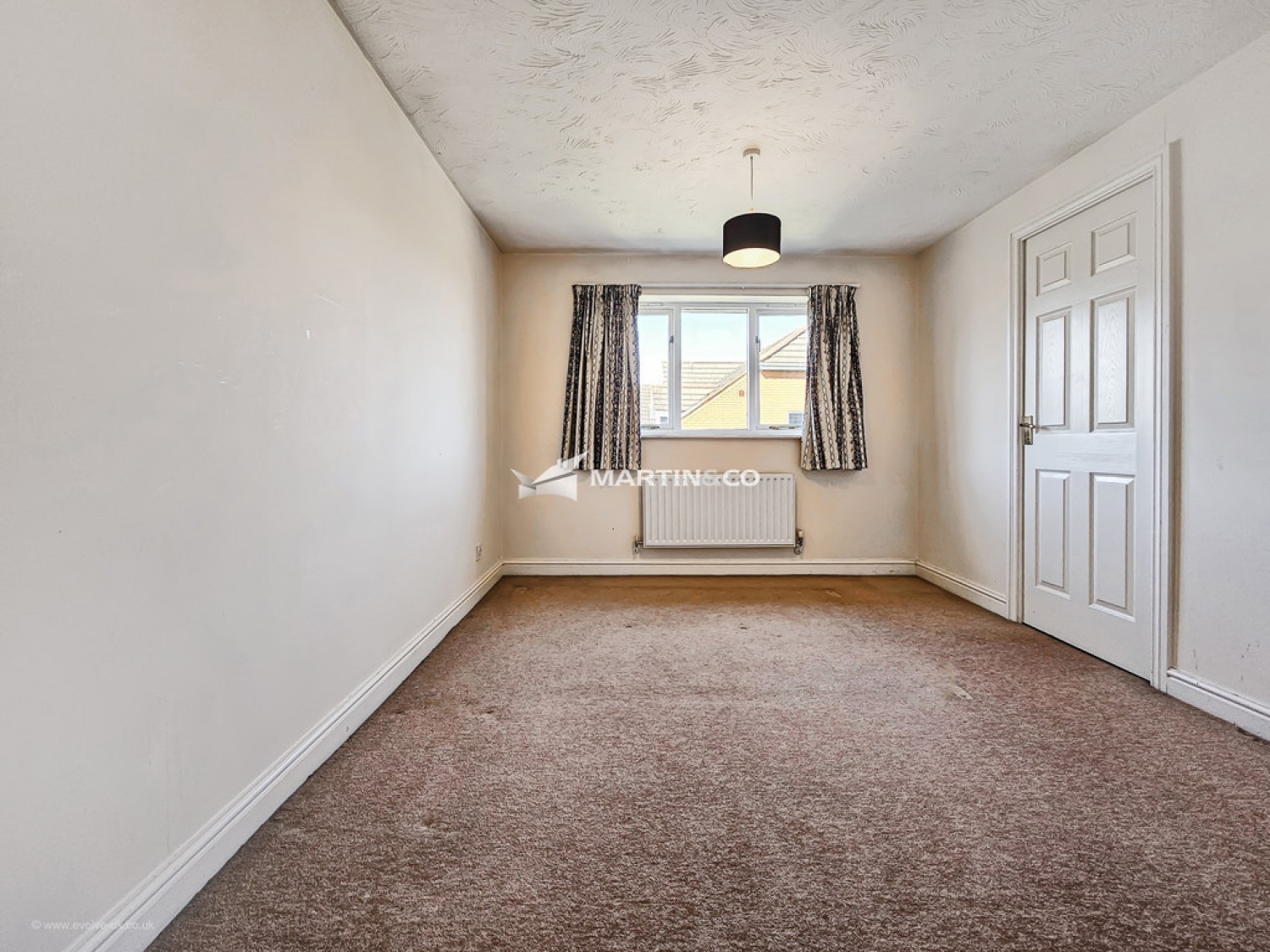 Eagle Gardens, Brickhill