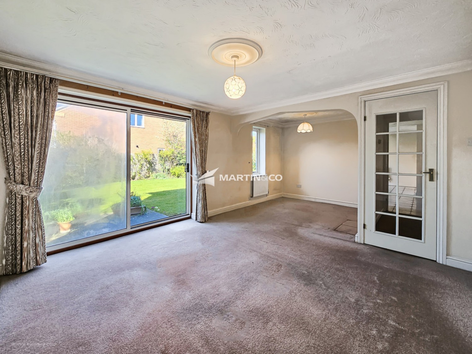 Eagle Gardens, Brickhill