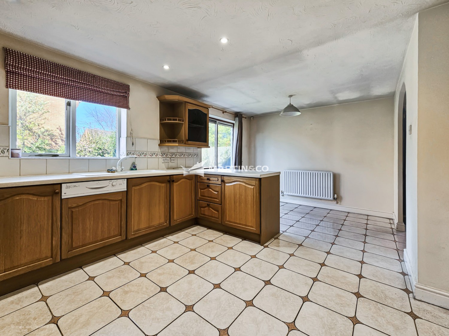 Eagle Gardens, Brickhill