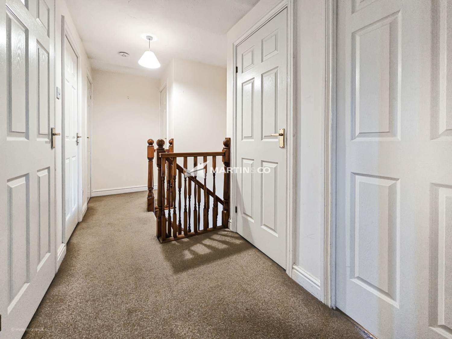 Eagle Gardens, Brickhill