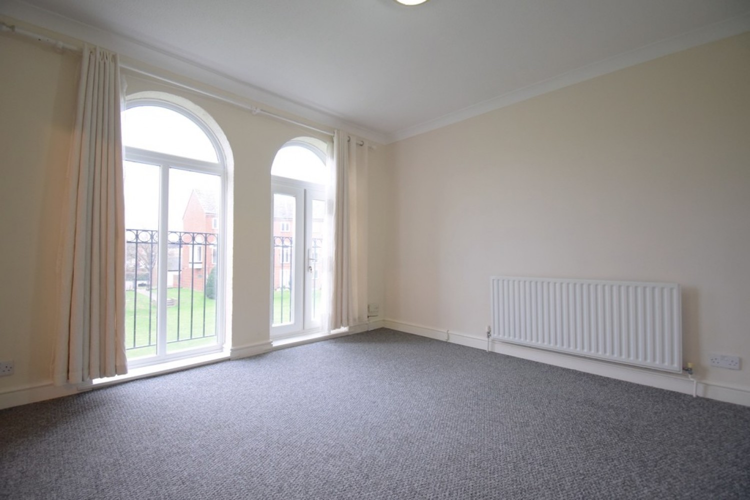 1 bedroom Flat for Sale Duckmill Crescent, Bedford