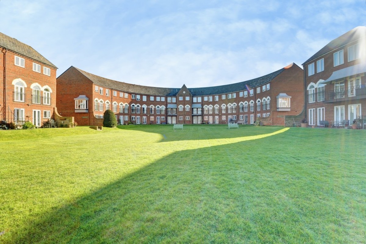 Duckmill Crescent, Bedford