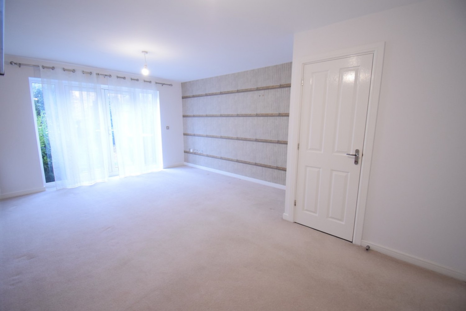 2 bedroom House for Letting Conder Boulevard