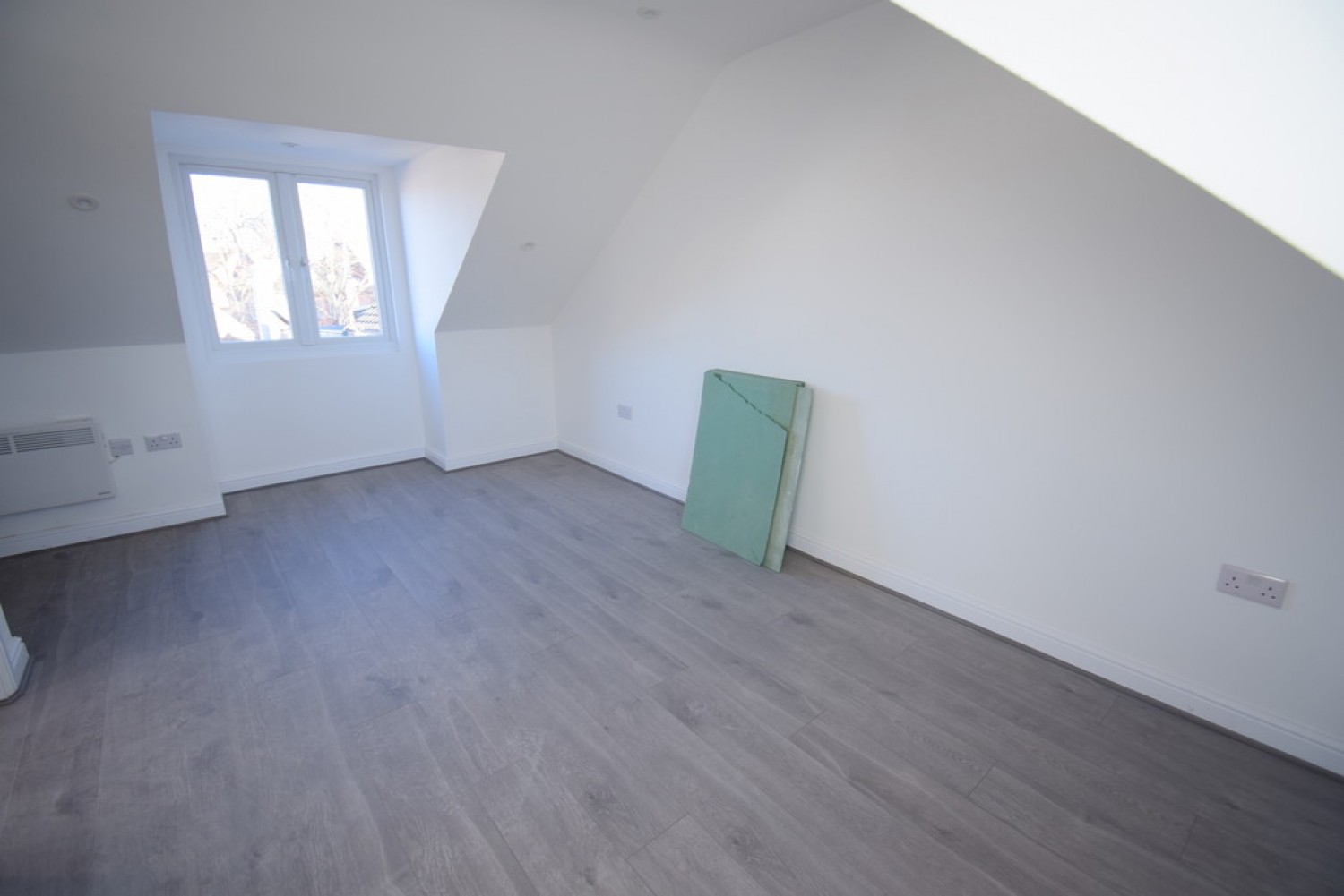 1 bedroom Flat for Letting The Broadway, Bedford