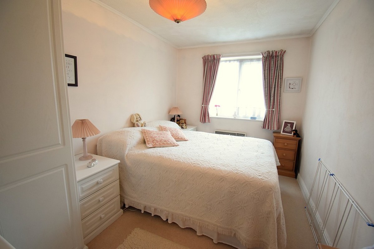 Crown Place, Britannia Road, Bedford
