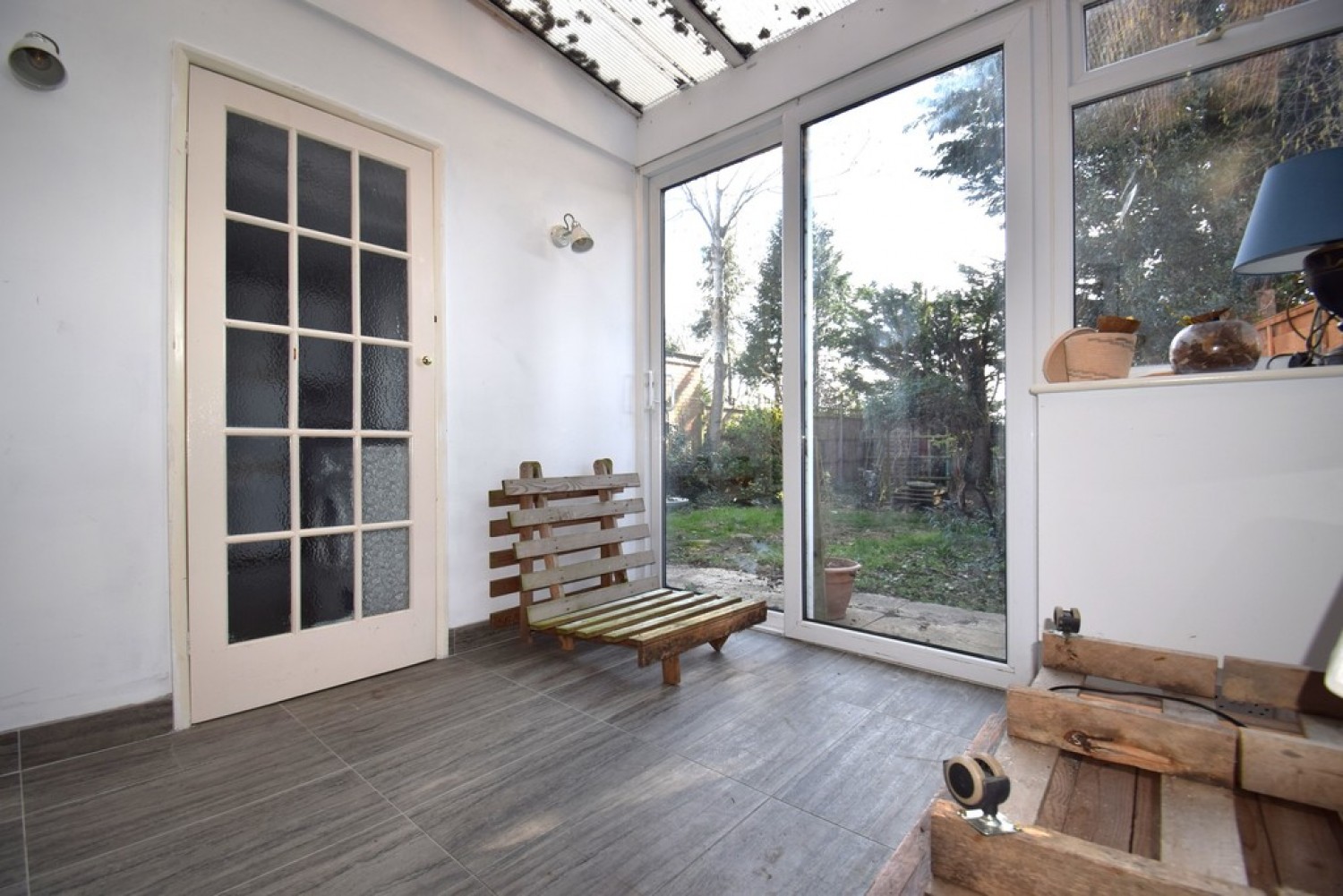 Ditmas Avenue, , Kempston