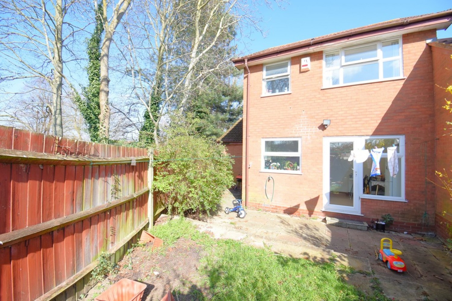 Westminster Gardens, Kempston
