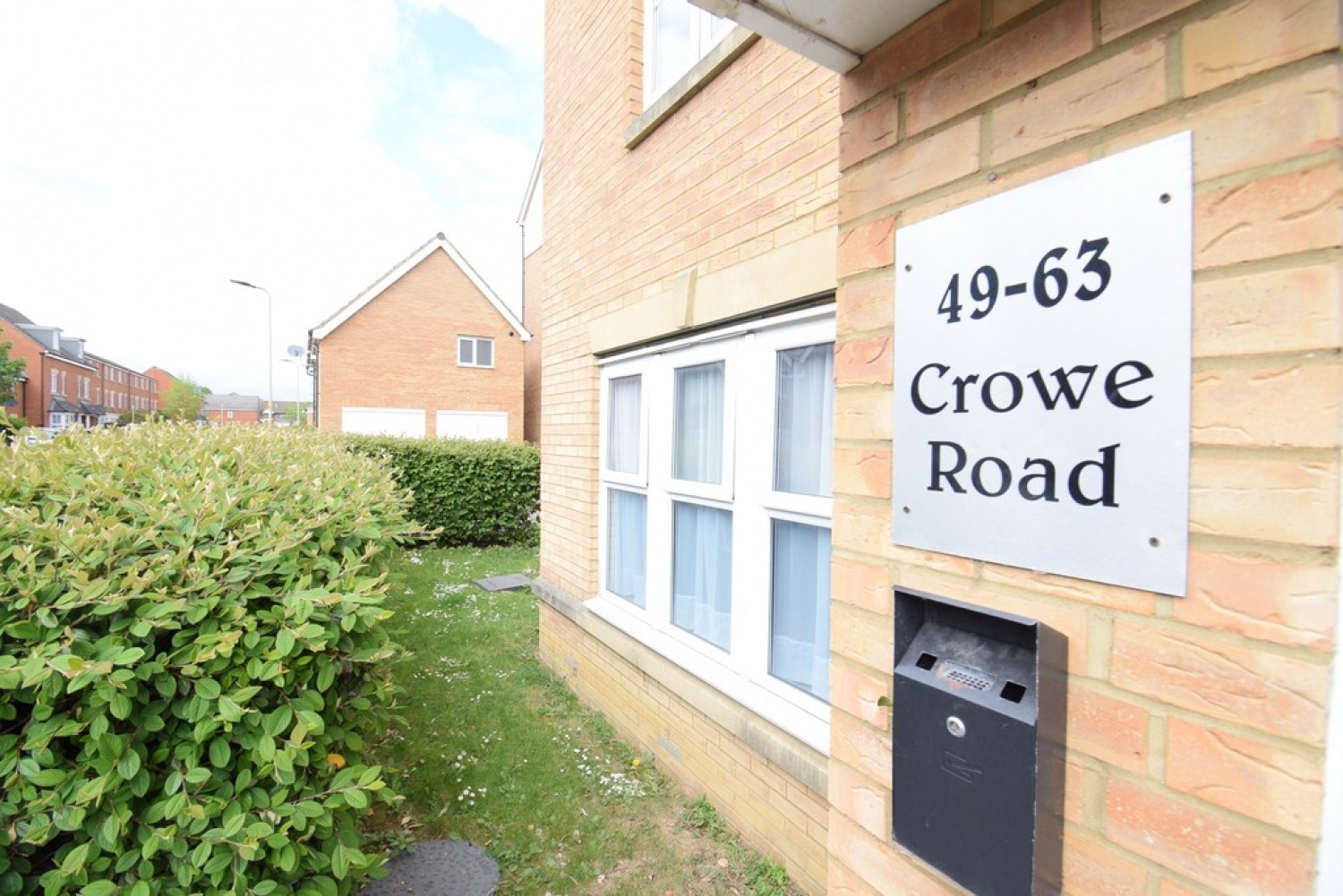 Crowe Road, Bedford