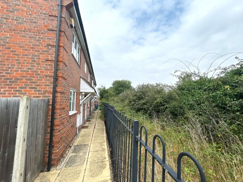 Shorts Avenue, Shortstown
