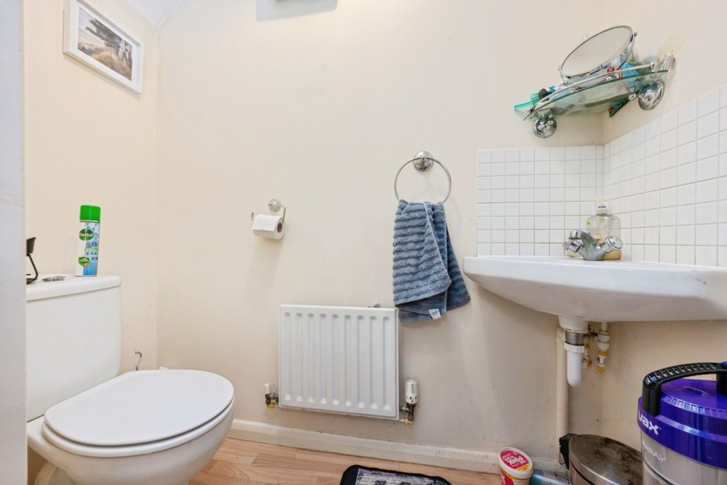 Shorts Avenue, Shortstown