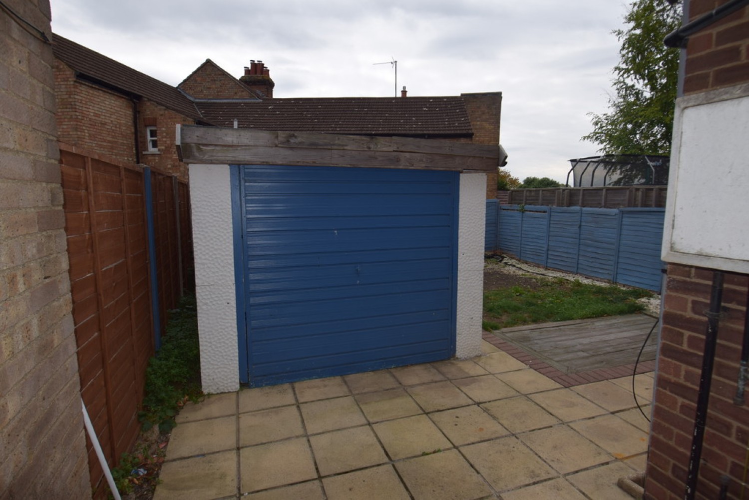 Hogarth Close, Bedford