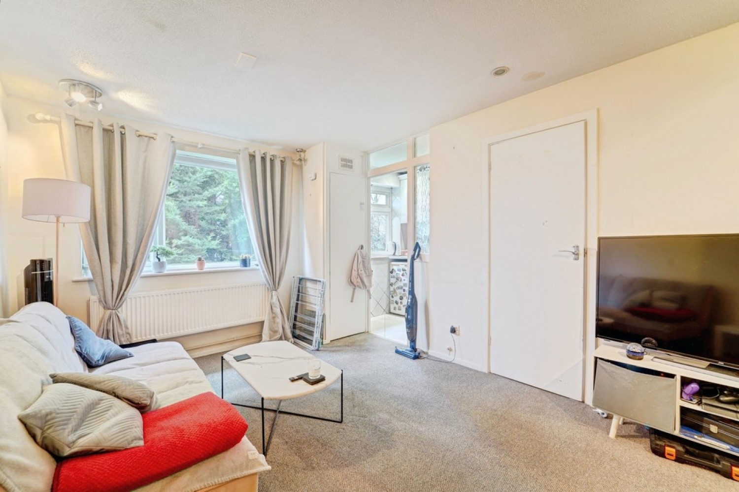1 bedroom Flat for Sale Massey Close, Bedford