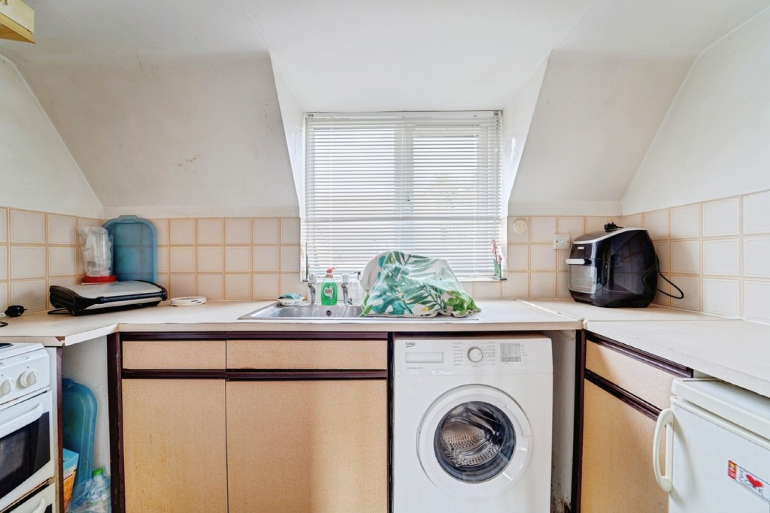 1 bedroom Flat for Sale Chestnut Gardens, The Links