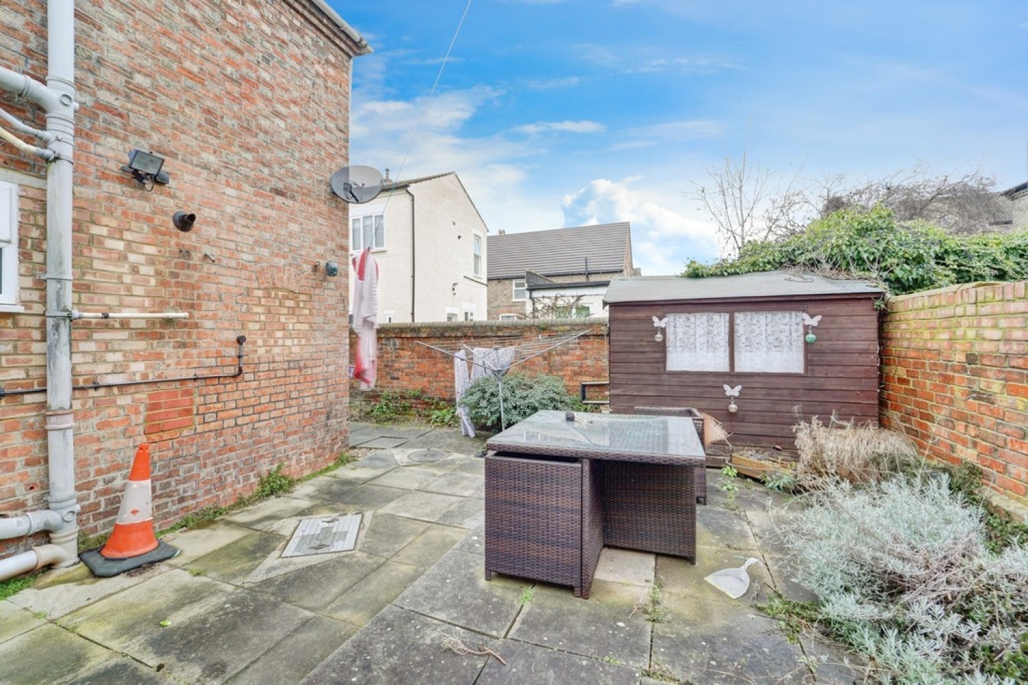 Milton House, Spencer Road Bedford