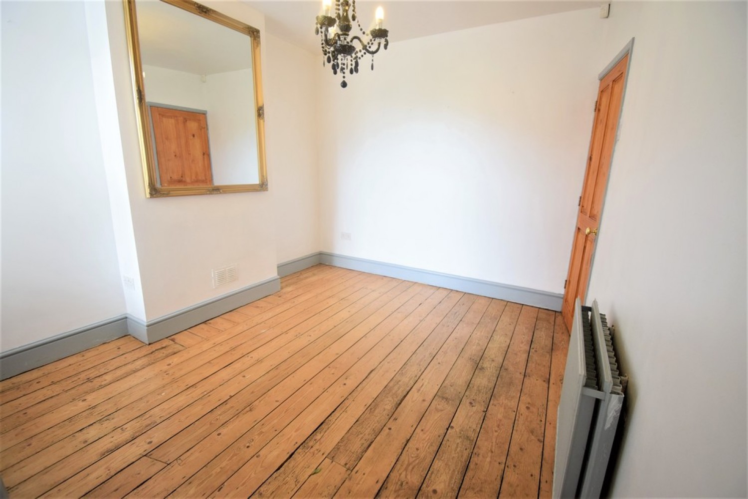 2 bedroom House for Sale Stanley Street , Bedford