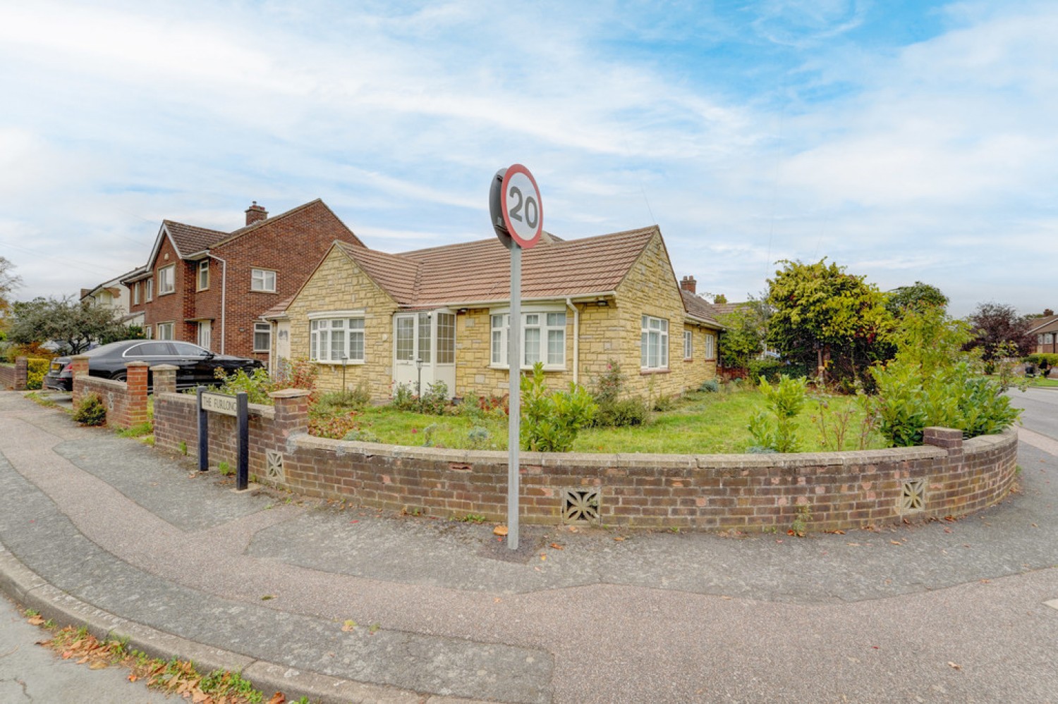 3 bedroom Bungalow in The Furlong, Bedford