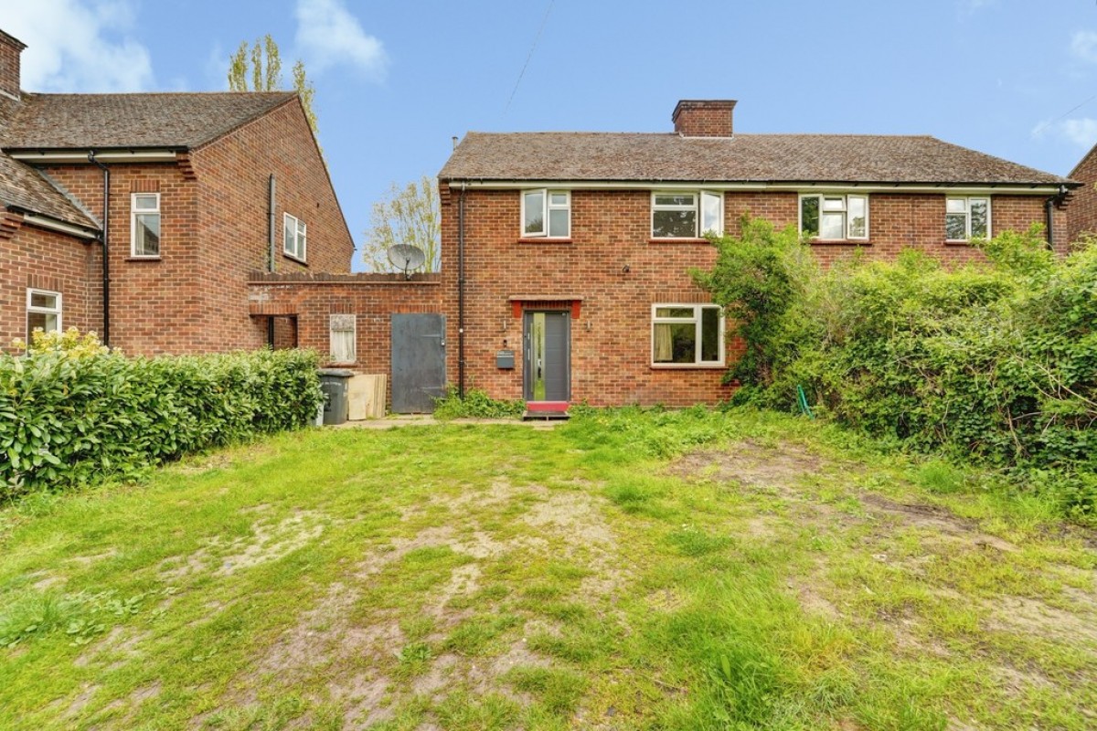 Barkers Lane, Bedford