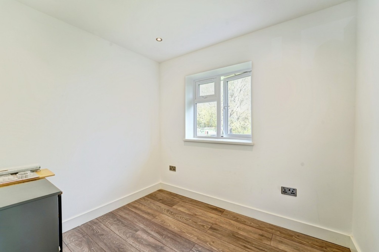 4 bedroom House for Sale Barkers Lane, Bedford