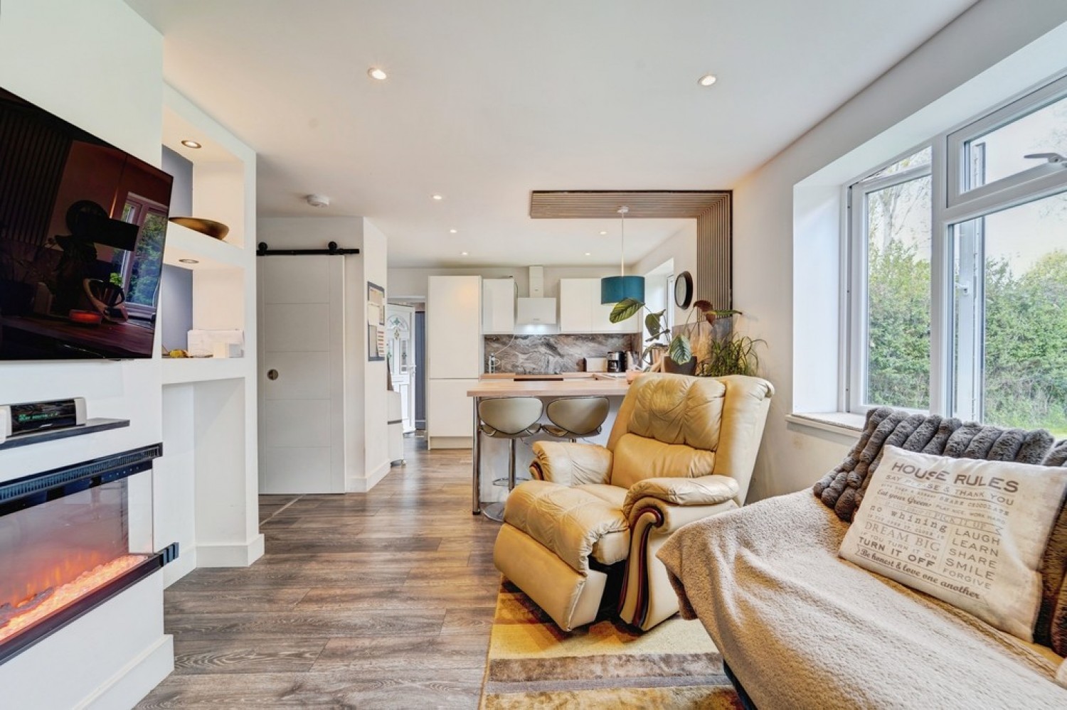 4 bedroom House for Sale Barkers Lane, Bedford