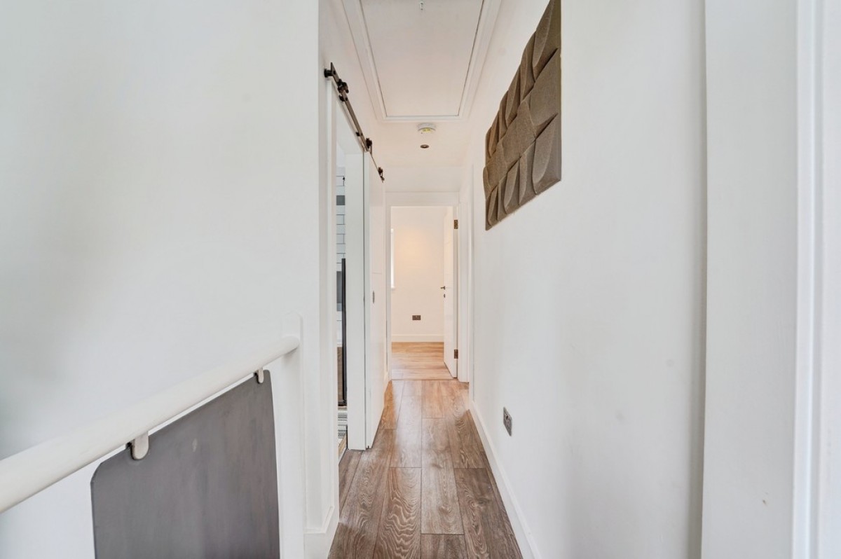 Barkers Lane, Bedford