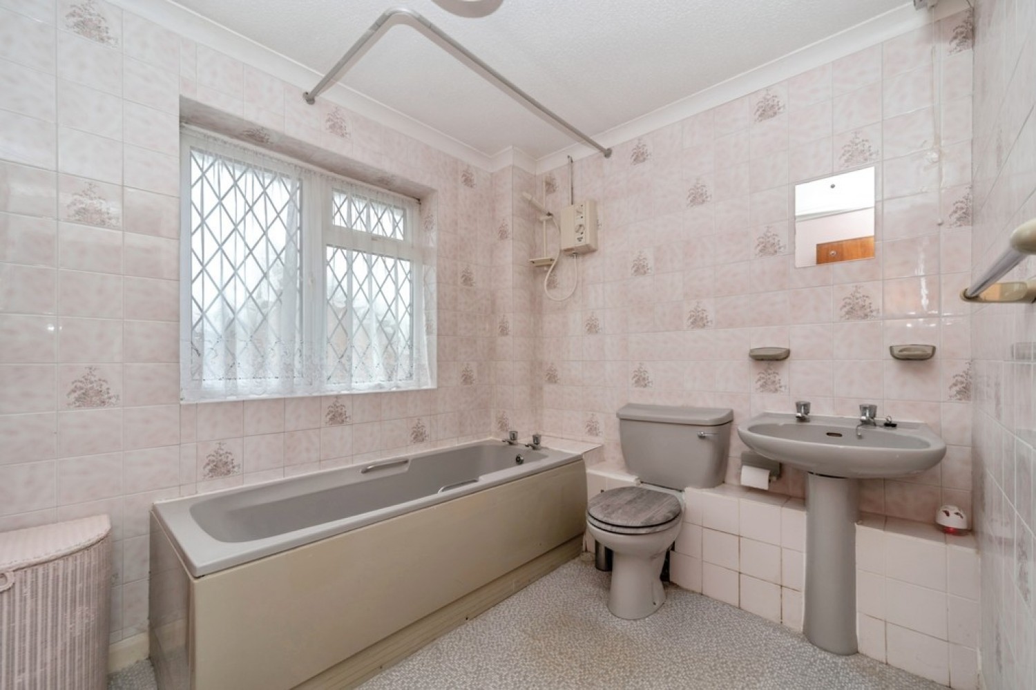 3 bedroom House for Sale Victoria Drive , Houghton Conquest