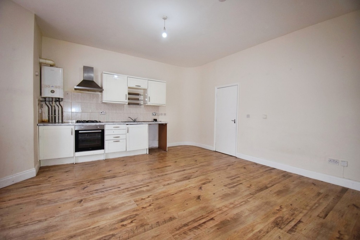 2 bedroom Flat for Letting Flat 1, 3 Lansdown Road