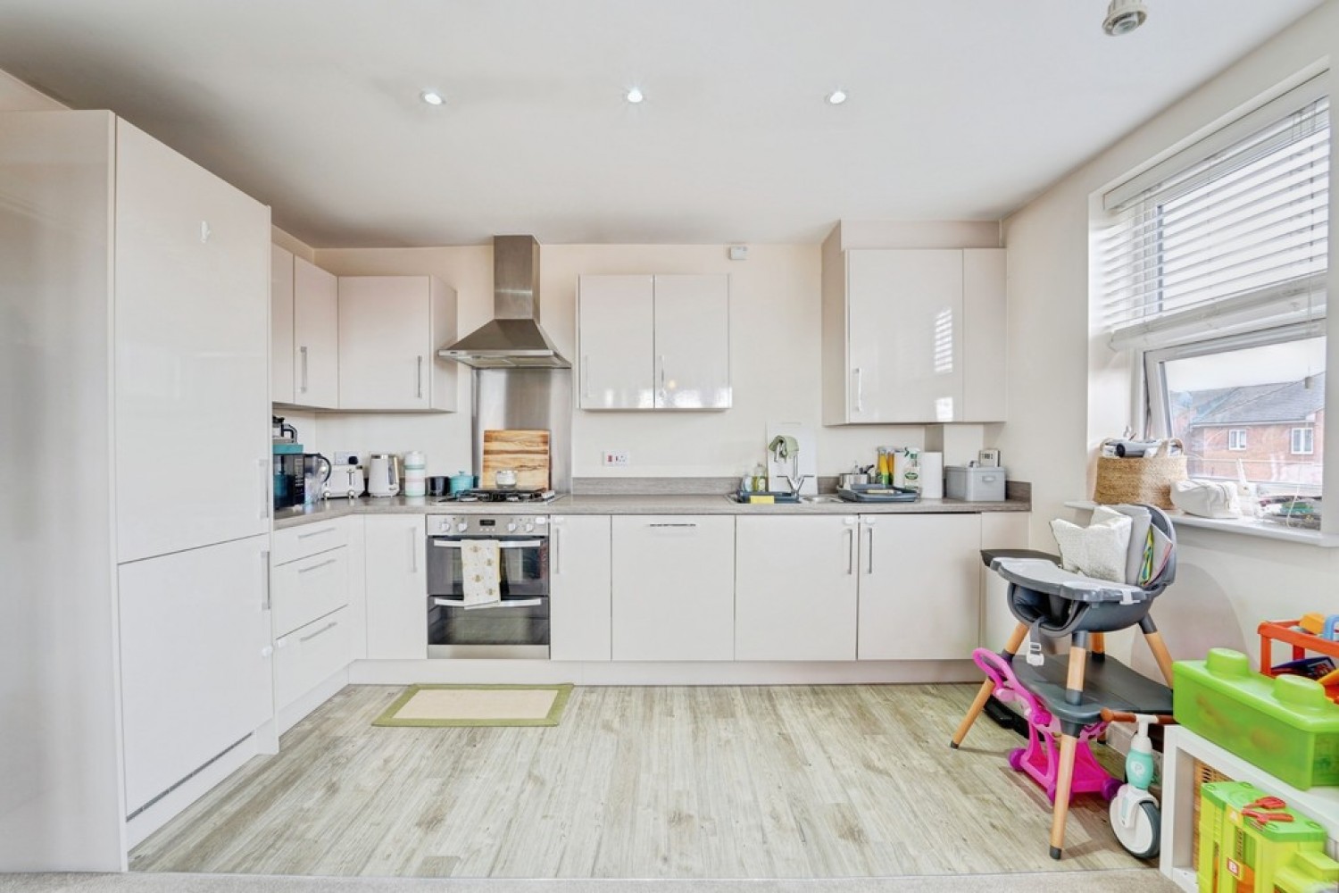 2 bedroom Flat for Sale Beauvais Avenue, Shortstown