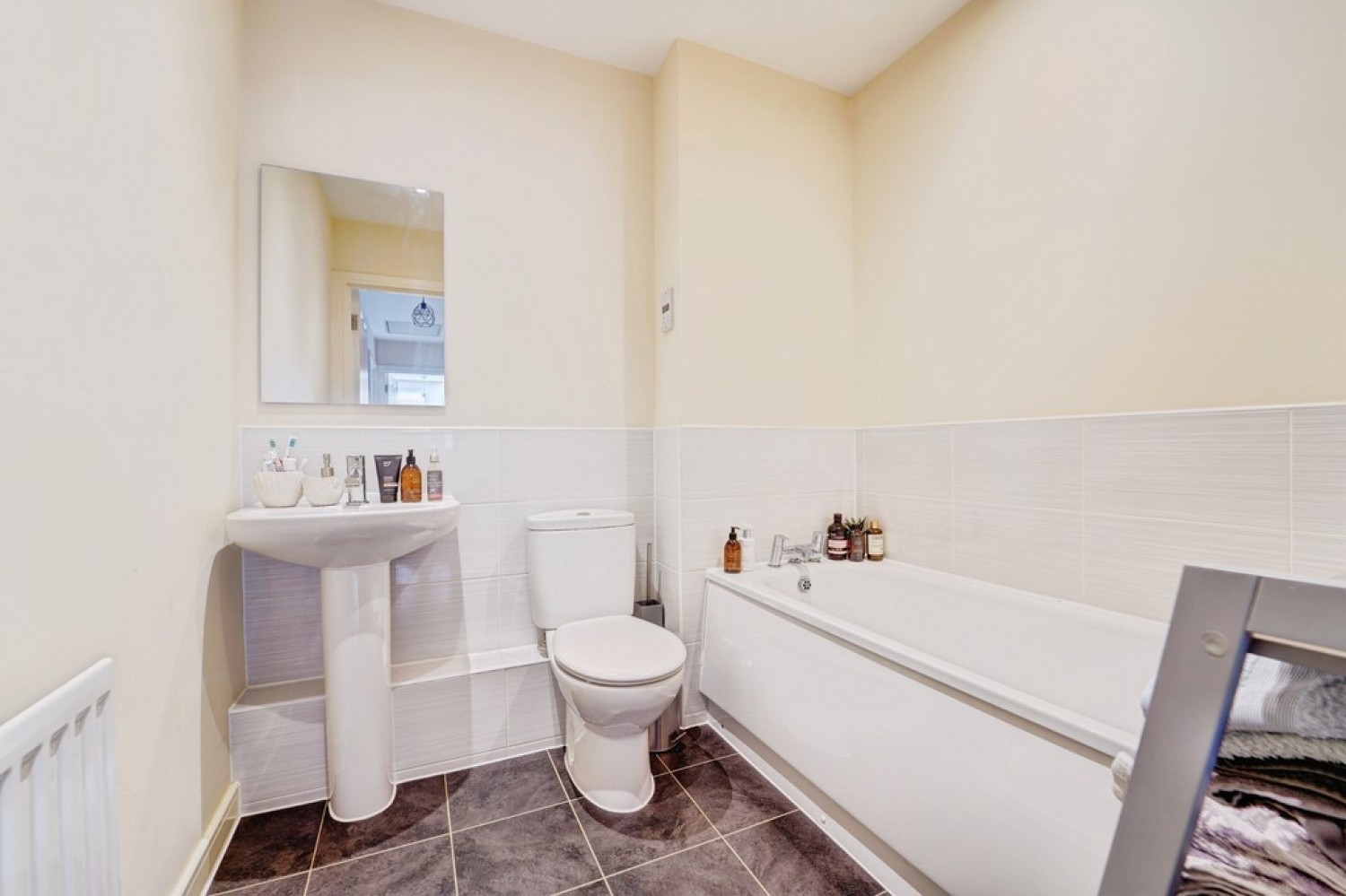 2 bedroom Flat for Sale Beauvais Avenue, Shortstown