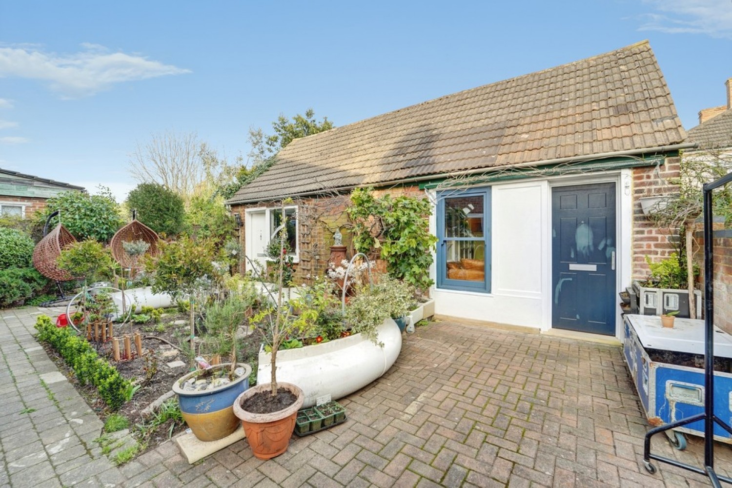 6 bedroom House for Sale Spenser Road, Bedford