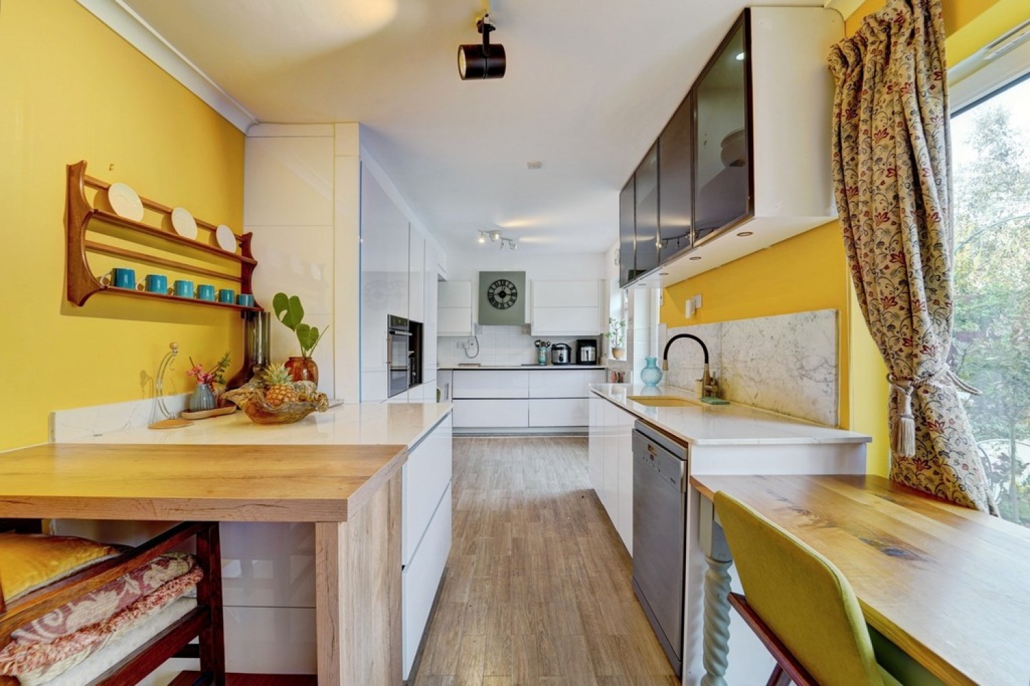 6 bedroom House for Sale Spenser Road, Bedford