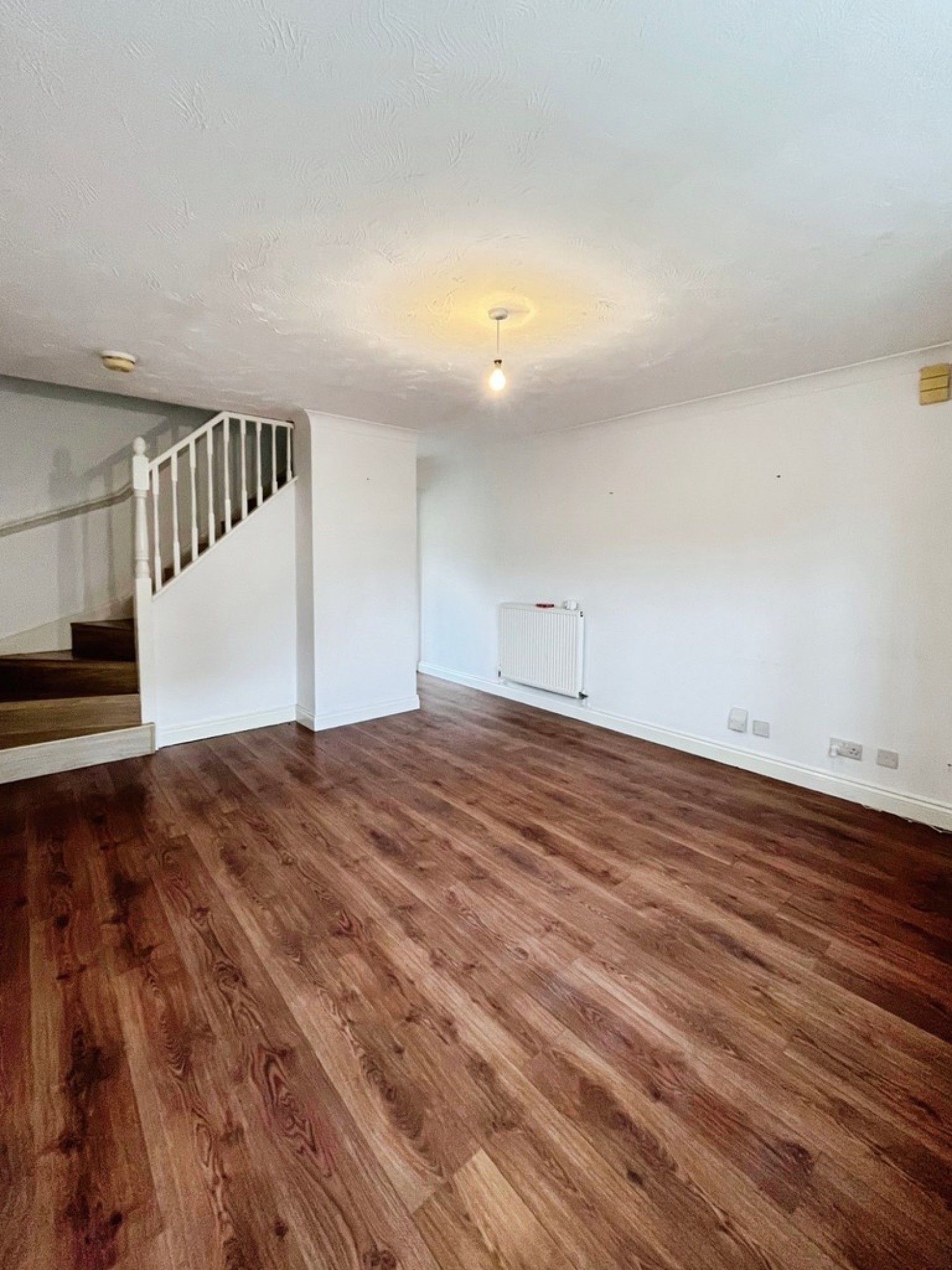 2 bedroom House for Letting 6 Ellington Road