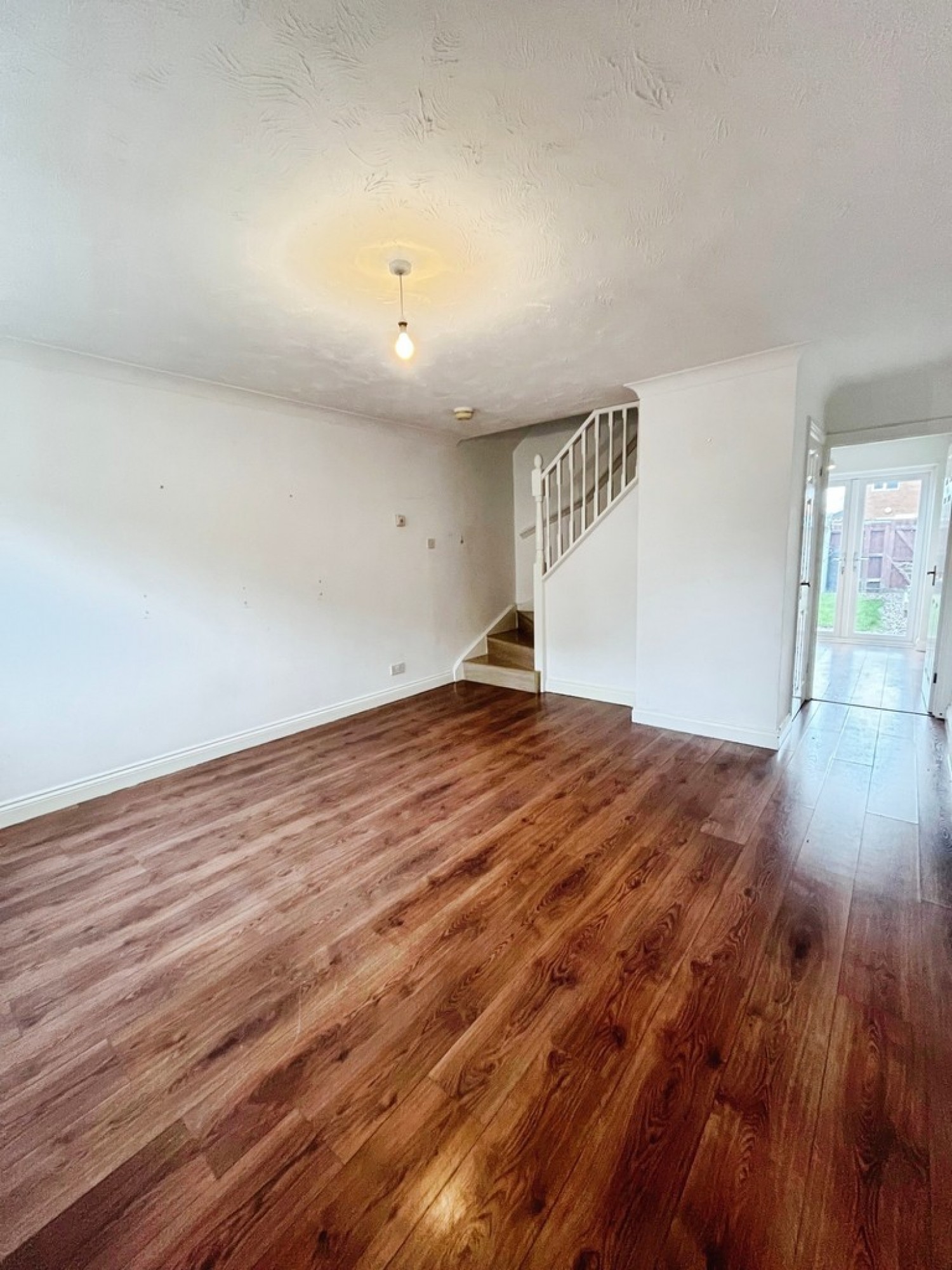 2 bedroom House for Letting 6 Ellington Road