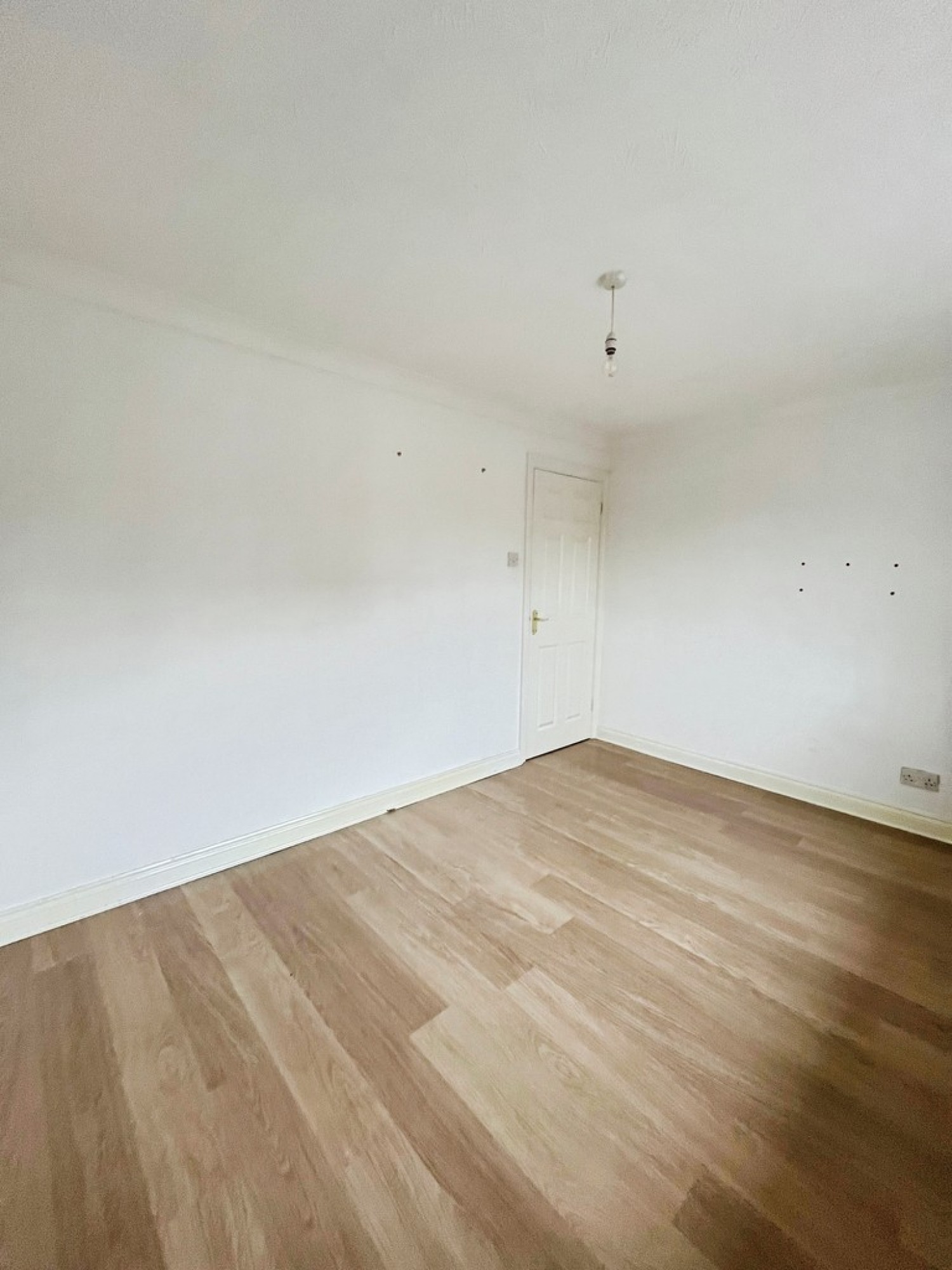 2 bedroom House for Letting 6 Ellington Road