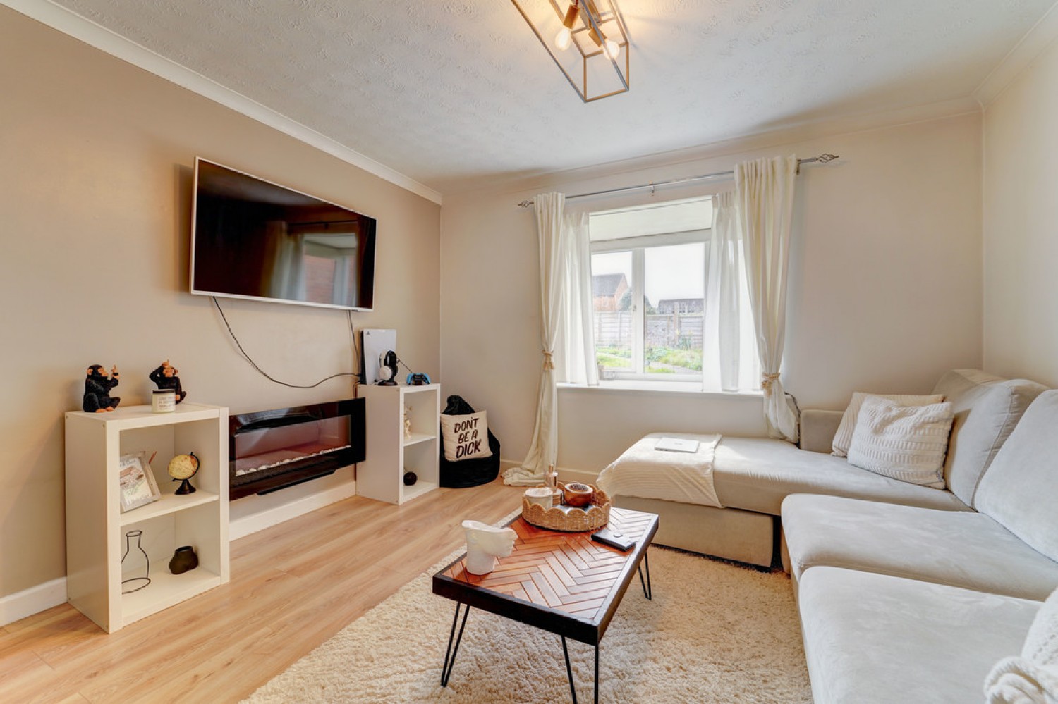 2 bedroom House for Sale Bedford Road, Houghton Conquest