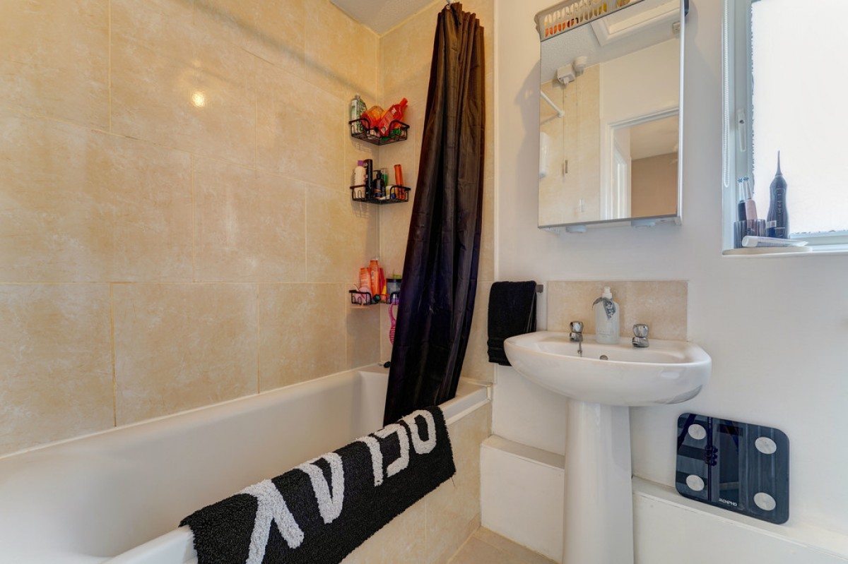 Bedford Road, Houghton Conquest