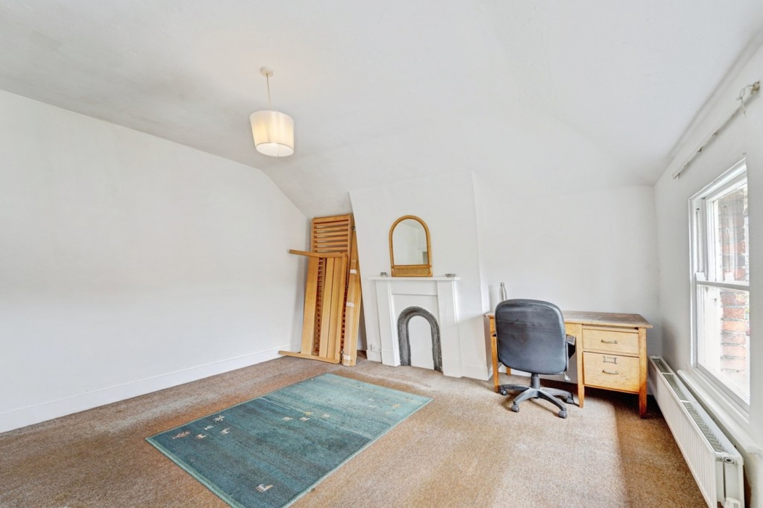 8 bedroom House for Sale Chaucer Road , Bedford